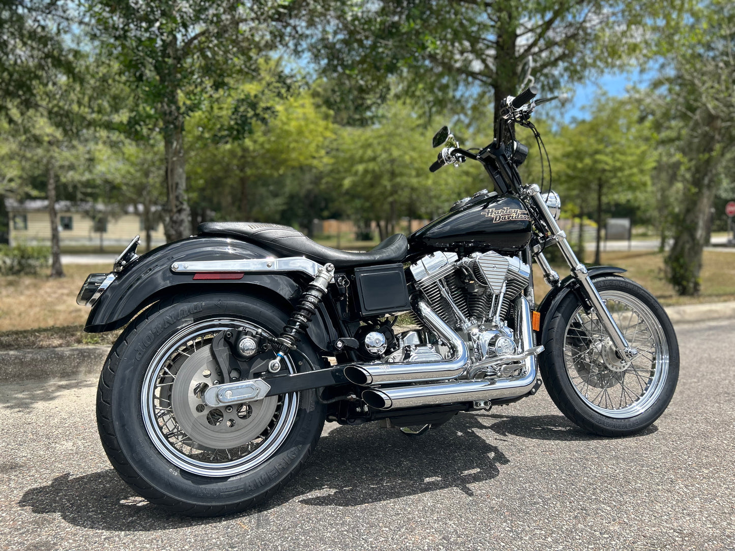 Entry to win our 1999 Harley-Davidson Dyna FXD