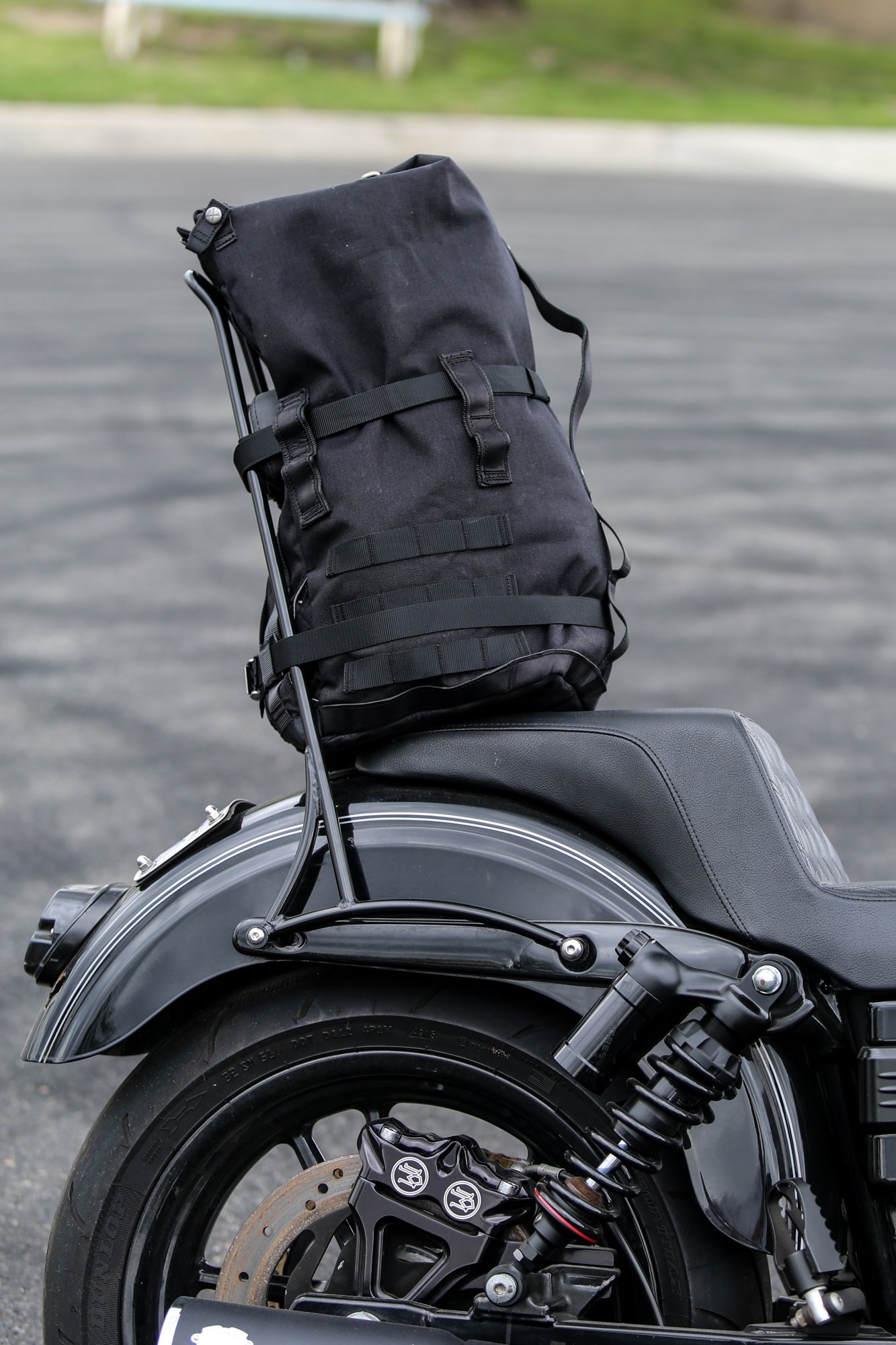 Sissy Bar Bag Dark Oak