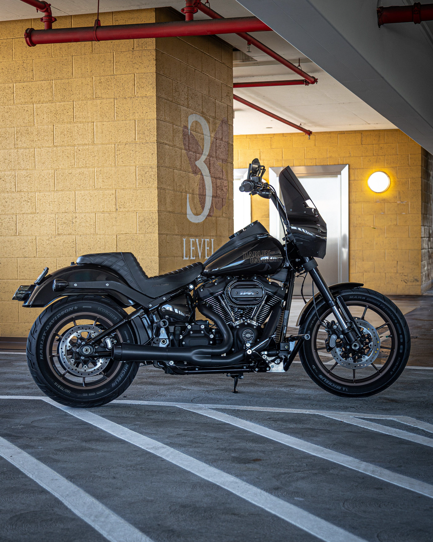 BURLY BRAND - STILETTO SHOCK 13.5" M8 SOFTAIL - B28-1350B