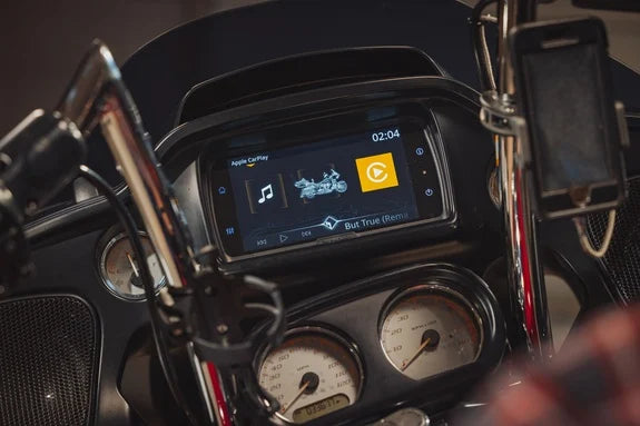 Rockford Fosgate Infotainment Source Unit for Select 2014+ Harley-Davidson Models - Apple Car Play!