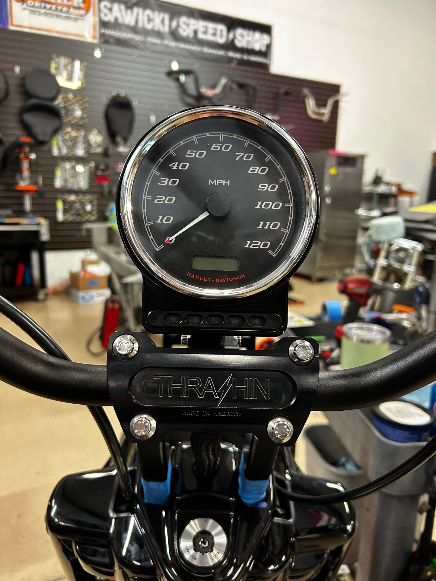 Pre-Order Road King Gauge Mount and Wire Harness