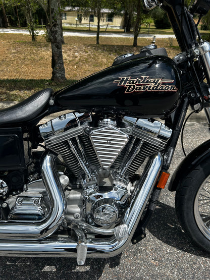 Entry to win our 1999 Harley-Davidson Dyna FXD