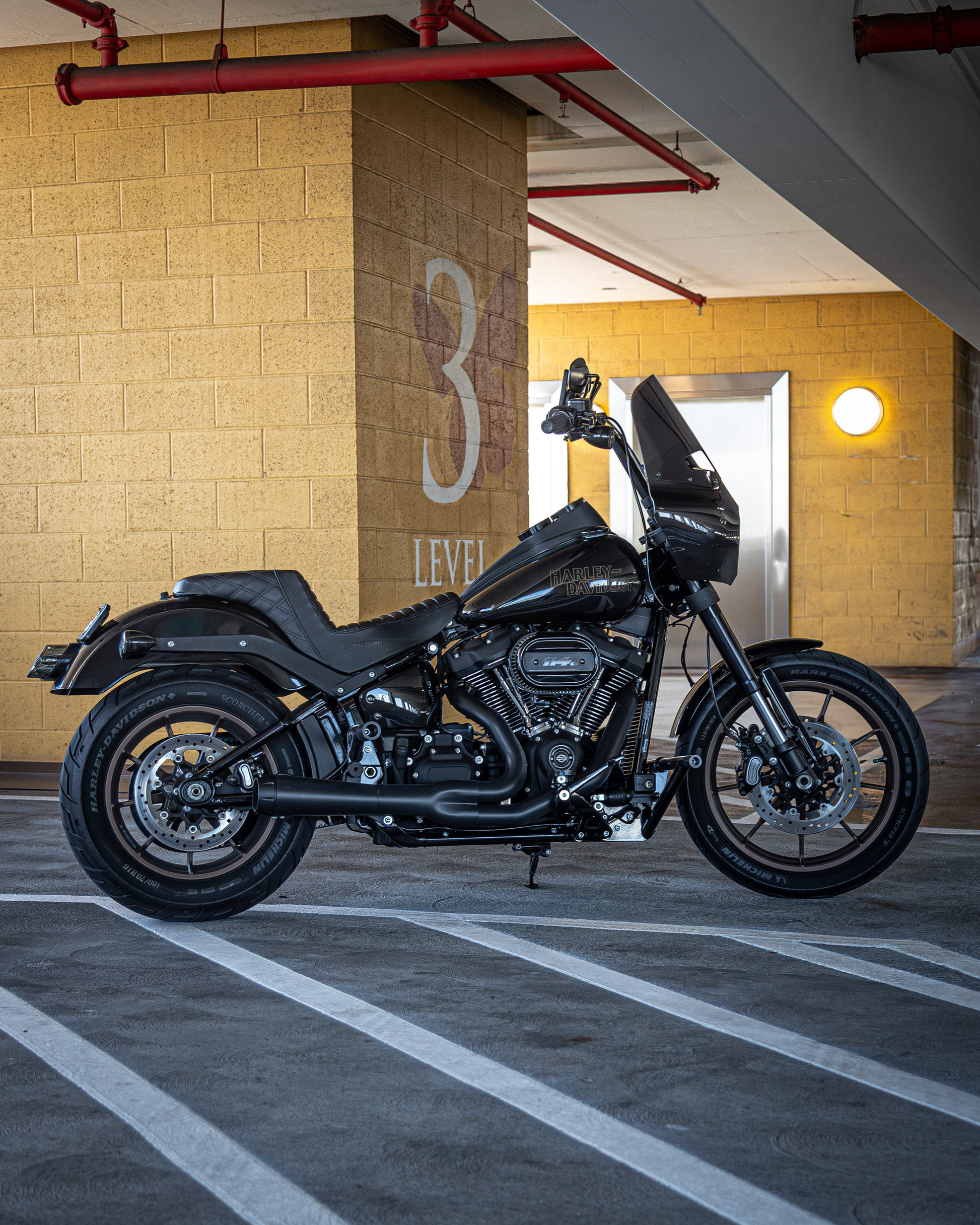 BURLY BRAND - STILETTO SHOCK 13.5" M8 SOFTAIL - B28-1350B